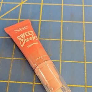 She Sweet Cheeks Liquid Blush 10ml New Sealed Tube